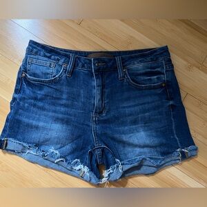Joes Jeans raw edge cuffed shorts great condition